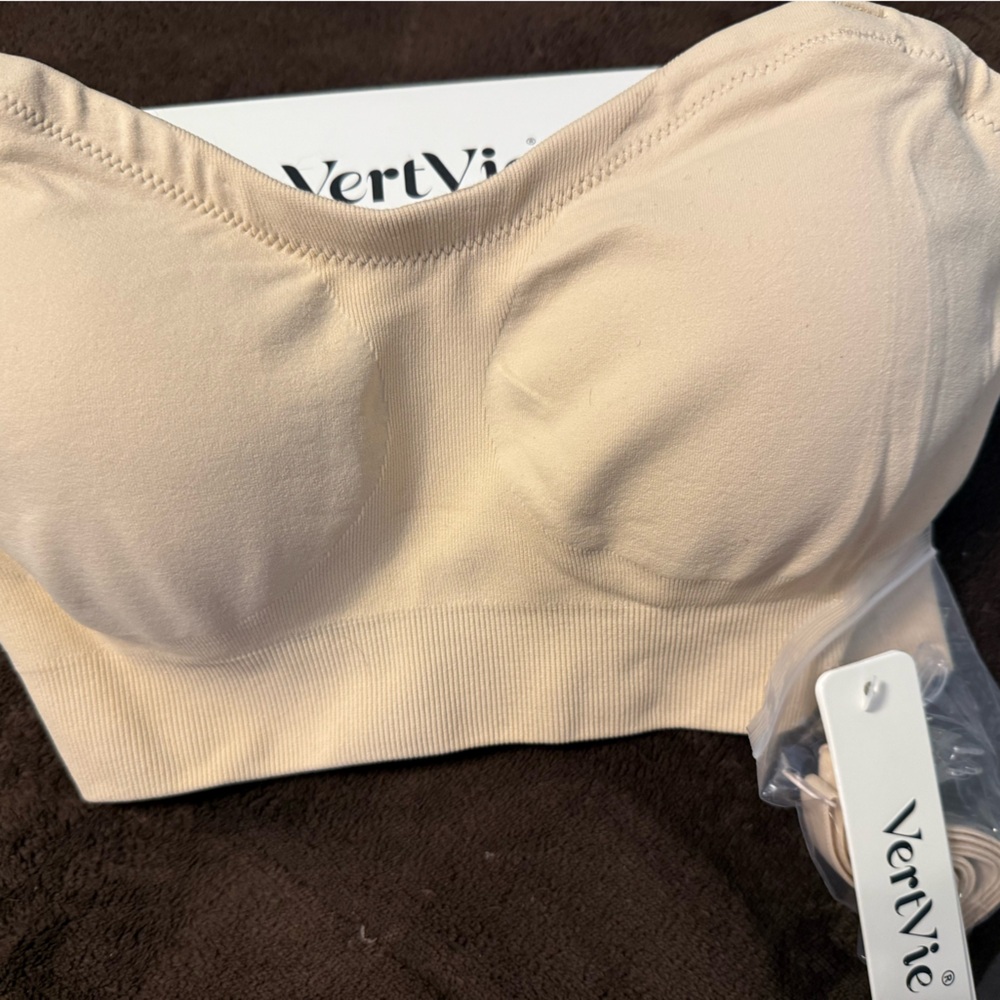 Vertvie Women's Nude Seamless Convertible Bra